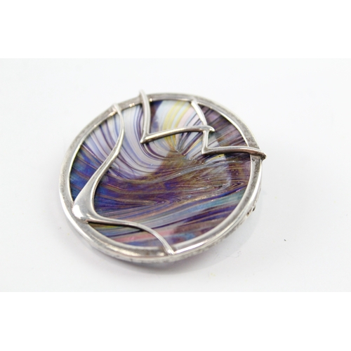 254 - Pat Cheney Sterling Silver Bird Design Glass Brooch 13g