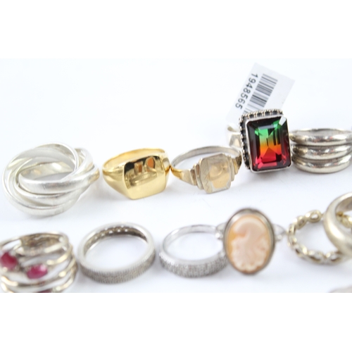 260 - Assortment of Sterling Silver Rings inc. Gemstone, Band, Cut Work 136g