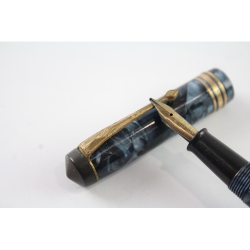 459 - Vintage Conway Stewart 388 Navy Fountain Pen w/ 14ct Gold Nib WRITING