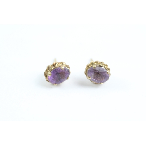 17 - 2x 9ct gold amethyst stud earrings & drop earrings