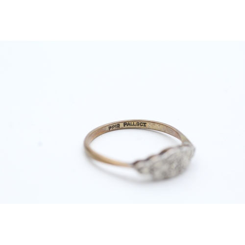 187 - 9ct gold & palladium art deco diamond ring (1.7g) Size O