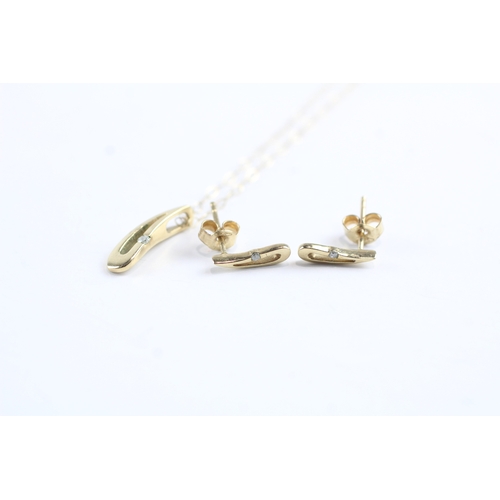 195 - 2x 9ct gold diamond earring & necklace set