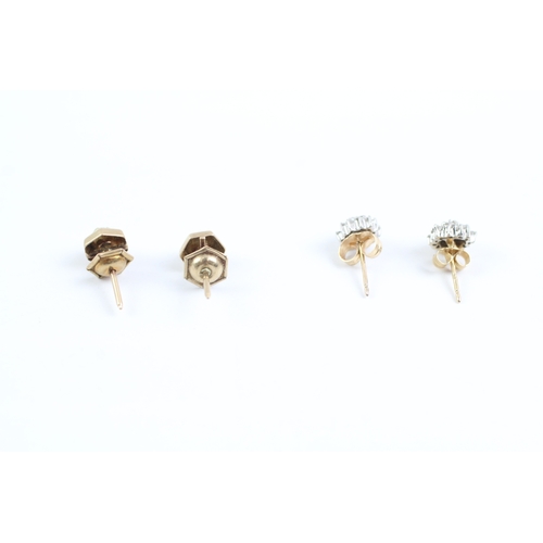 2x 9ct Gold Diamond Stud Earrings