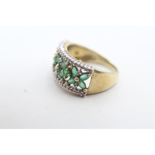 59 - 9ct gold with green gemstones and diamond flower set ring (3.8g) Size N