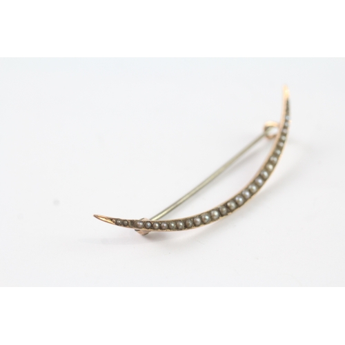 60 - 14ct gold seed pearl set crescent moon brooch