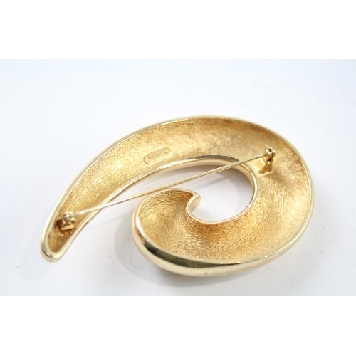 285 - Grosse Gold Tone Statement Swirl Brooch 39g