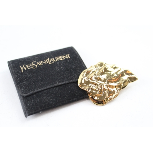 286 - Yves Saint Laurent Gold Tone Foliate Pin Brooch w/ Pouch 10g