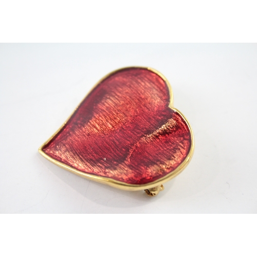 289 - Yves Saint Laurent Gold Tone Enamel Heart Brooch 17g