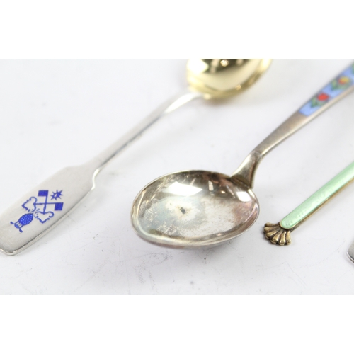 337 - 6 x Vintage Stamped .835 & .925 Sterling Silver Enamel Spoons (55g)