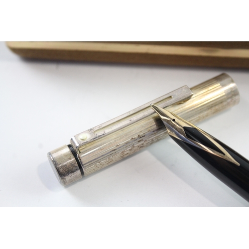 450 - Vintage Sheaffer Targa .925 Sterling Silver Cased Fountain Pen 14ct Nib WRITING