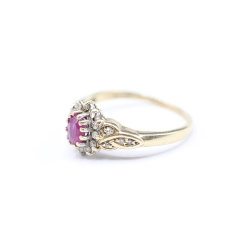 170 - 9ct gold ruby and diamond set ring (3.1g) Size S