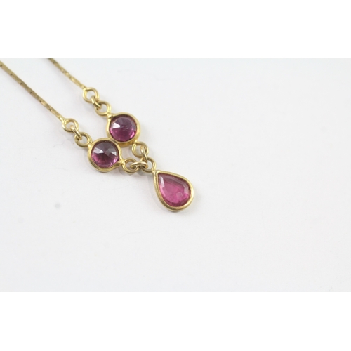 187 - 9ct gold tourmaline static pendant necklace