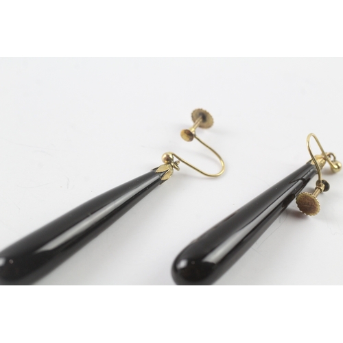 193 - 9ct gold onyx drop earrings with screw backs