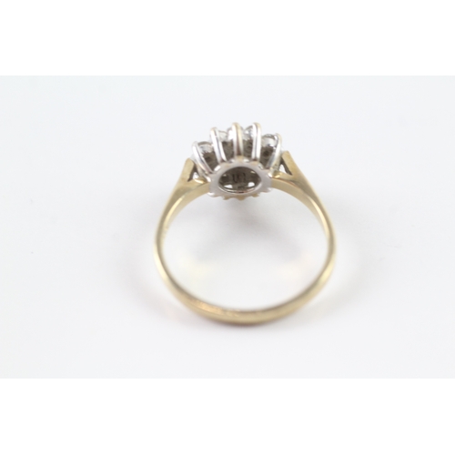 234 - 9ct gold diamond cluster ring (2.9g) Size O