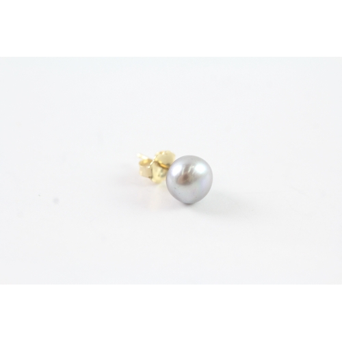 38 - 14ct gold cultured pearl stud earrings (1.4g)