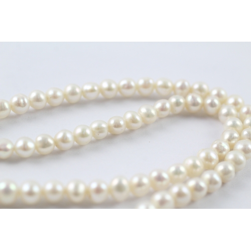 105 - 9ct gold cultured pearl necklace (15.9g)