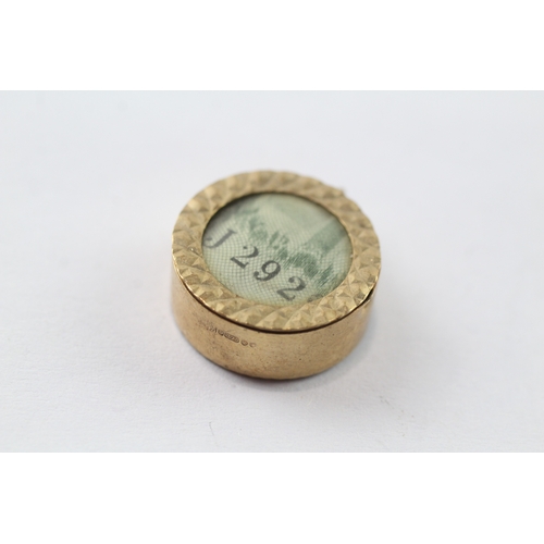 106 - 9ct gold vintage money note charm