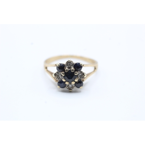 126 - 9ct gold sapphire and diamond ring (2.9g) Size P