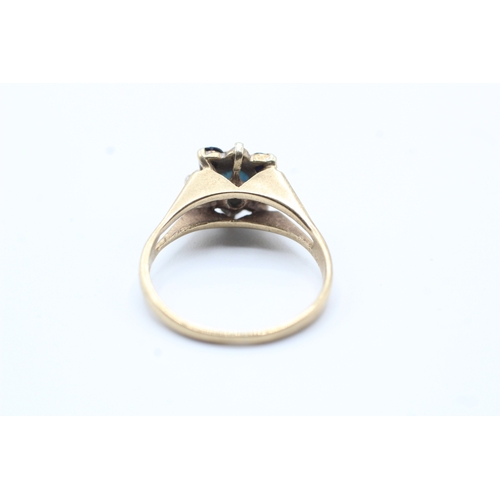 126 - 9ct gold sapphire and diamond ring (2.9g) Size P