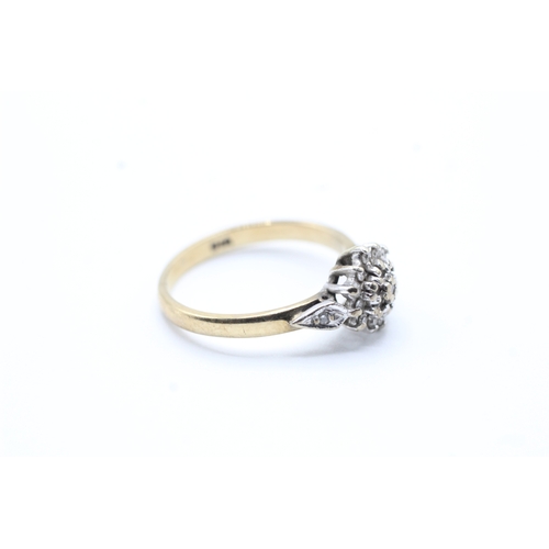 135 - 9ct gold diamond cluster ring (2.3g) Size L