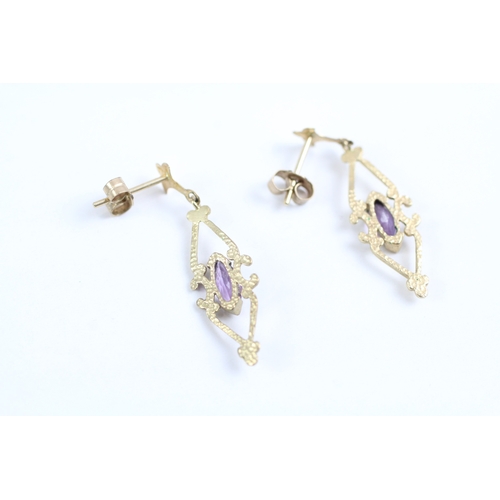 19 - 9ct gold amethyst drop earrings (1.1g)