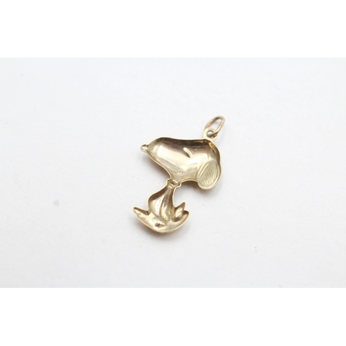 202 - 9ct gold Snoopy charm (0.3g)