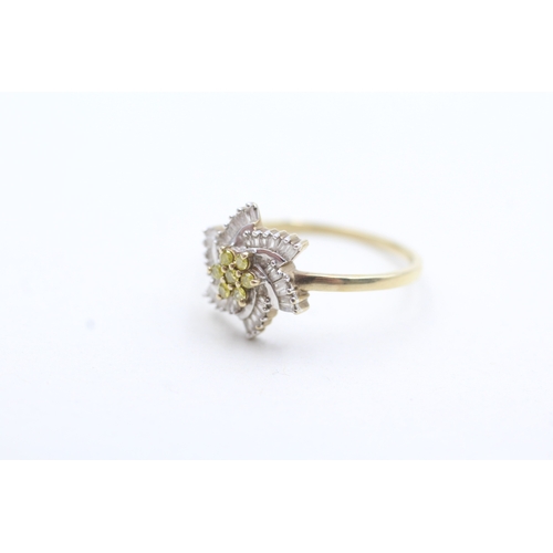 204 - 9ct gold yellow and white diamond twist ring (1.7g) Size O