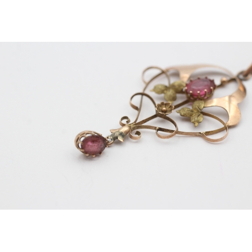 237 - 9ct gold Edwardian pink gemstone floral pendant (1.9g)