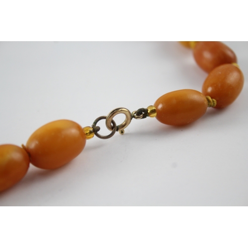 258 - Graduated Bakelite Necklace, Individually Knotted 91g