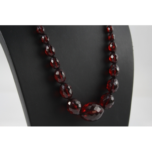 269 - Graduated Cherry Bakelite Necklace w/ Faceted Beads 43g