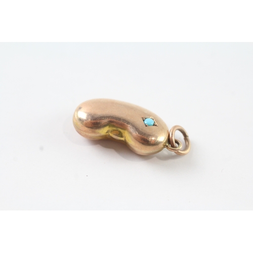 28 - 9ct gold Victorian turquoise kidney bean charm (1.2g)