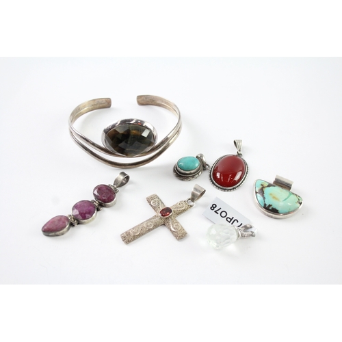 290 - Collection of Sterling Silver Gemstone Jewellery inc. Turquoise, Garnet x 7 65g