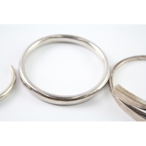 297 - Collection of Sterling Silver Bracelets inc. Bangles, Gold on Silver x 5 115g