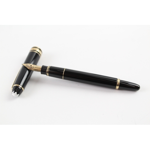 447 - Montblanc Meisterstuck Black Ladies Fountain Pen w/ 14ct Gold Nib WRITING