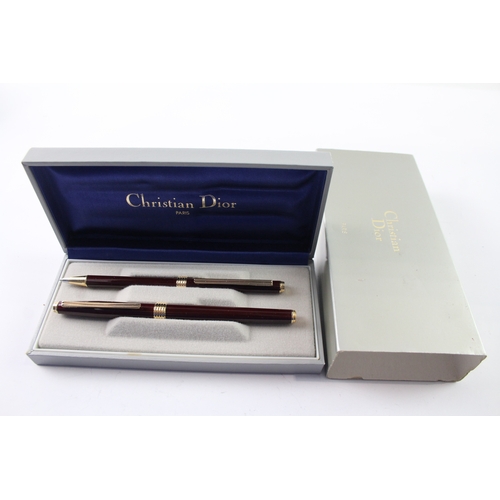 458 - Vintage CHRISTIAN DIOR Burgundy Lacquer Fountain Pen w/ 14ct Gold Nib WRITING