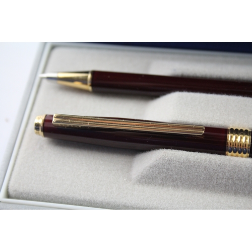 458 - Vintage CHRISTIAN DIOR Burgundy Lacquer Fountain Pen w/ 14ct Gold Nib WRITING