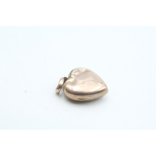 5 - 6ct gold turquoise and seed pearl heart locket pendant (2g)