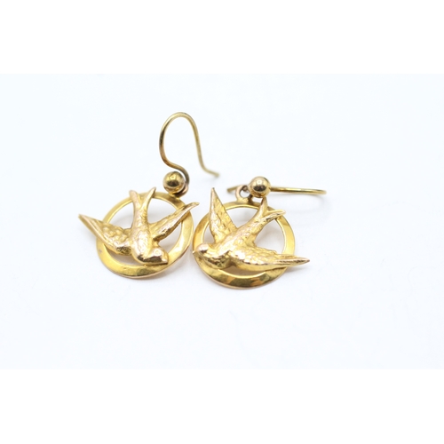 57 - 9ct gold bird hook earrings (1.3g)