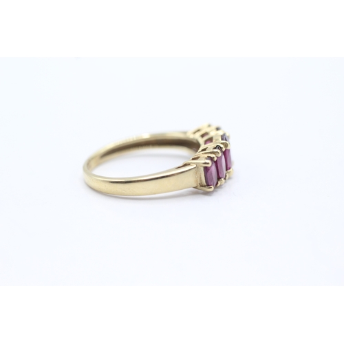 60 - 9ct gold pink gemstone ring (2.9g) Size Q