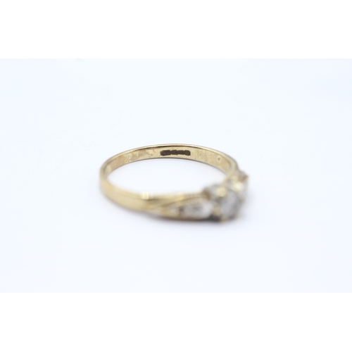 78 - 9ct gold and diamond ring (2g) Size L 1/2