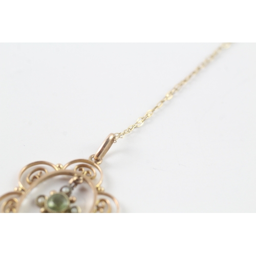 14 - 9ct gold vintage green gemstone & seed pearl pendant necklace