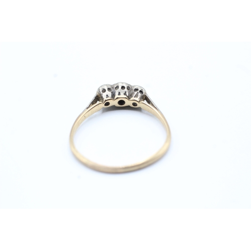 159 - 9ct gold three stone diamond ring (2g) Size R 1/2