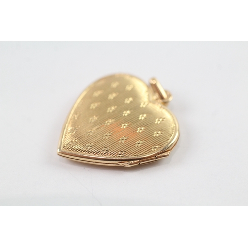 16 - 18ct gold antique patterned heart shape locket