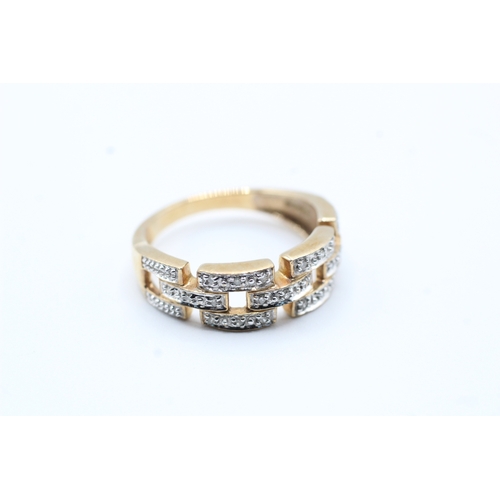 175 - 9ct gold and diamond chain design ring (3.5g) Size P