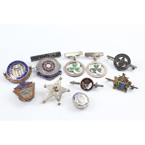 361 - 10 x Vintage Hallmarked .925 Sterling Silver Pin & Lapel Badges Inc Enamel (70g)