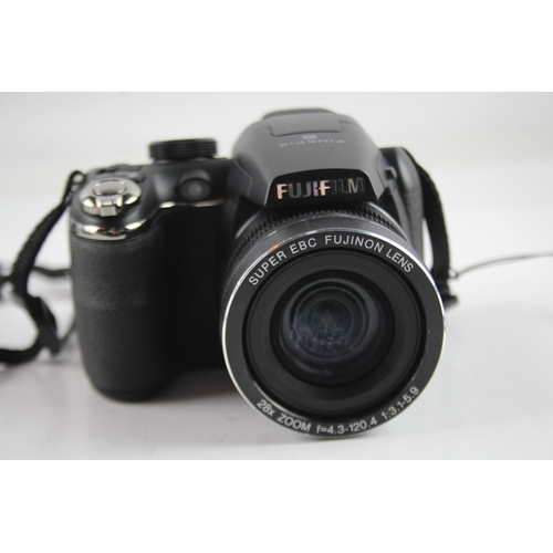 405 - Fujifilm Finepix S4400 Digital Bridge Camera Working w/ 28x Zoom