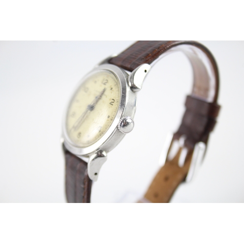 433 - Men's Vintage J. W. Benson Watch Hand-Wind WATCH RUNS