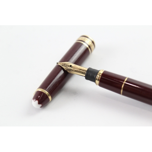 438 - Montblanc Meisterstuck Burgundy Ladies Fountain Pen w/ 14ct Gold Nib WRITING