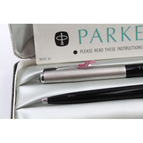 446 - Vintage Parker 51 Black Fountain Pen 14ct Gold Nib WRITING Boxed Chalk Mark