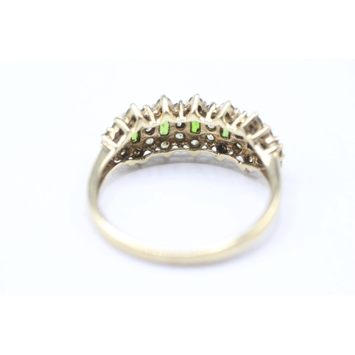 60 - 9ct gold diopside & green gemstone dress ring (3g) Size U